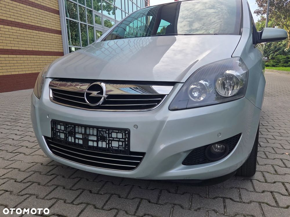 Opel Zafira 1.8 Innovation 110 Jahre - 18