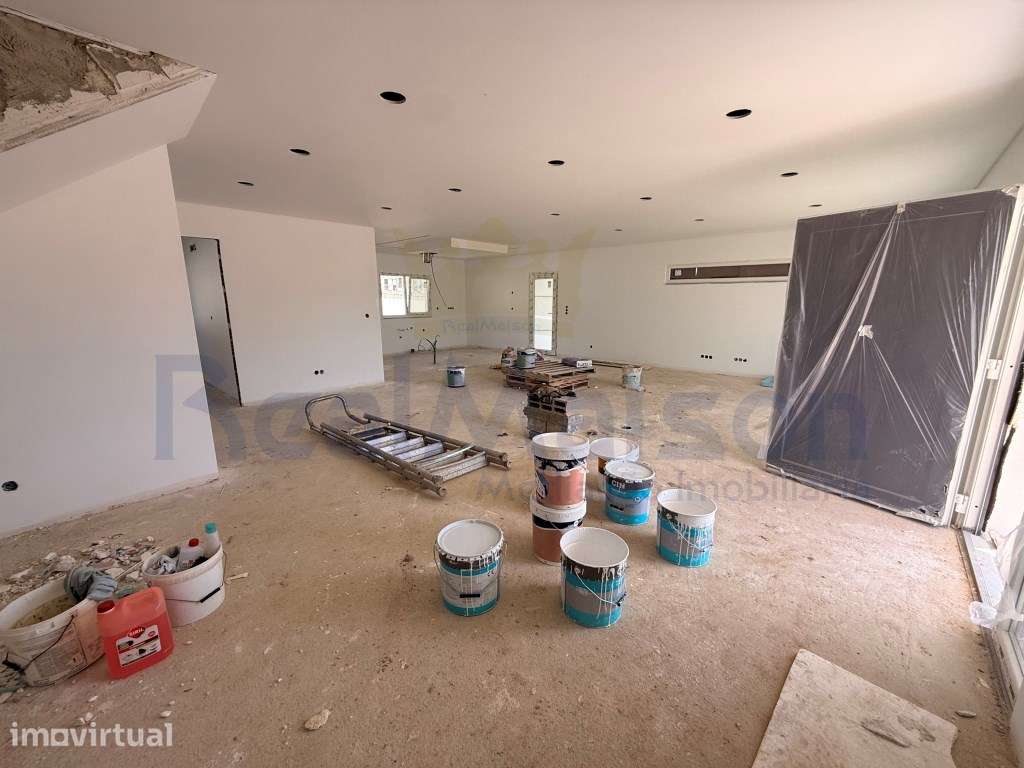Moradia T4 - Nova Construção - Terrugem (Sintra) - Grande imagem: 5/13