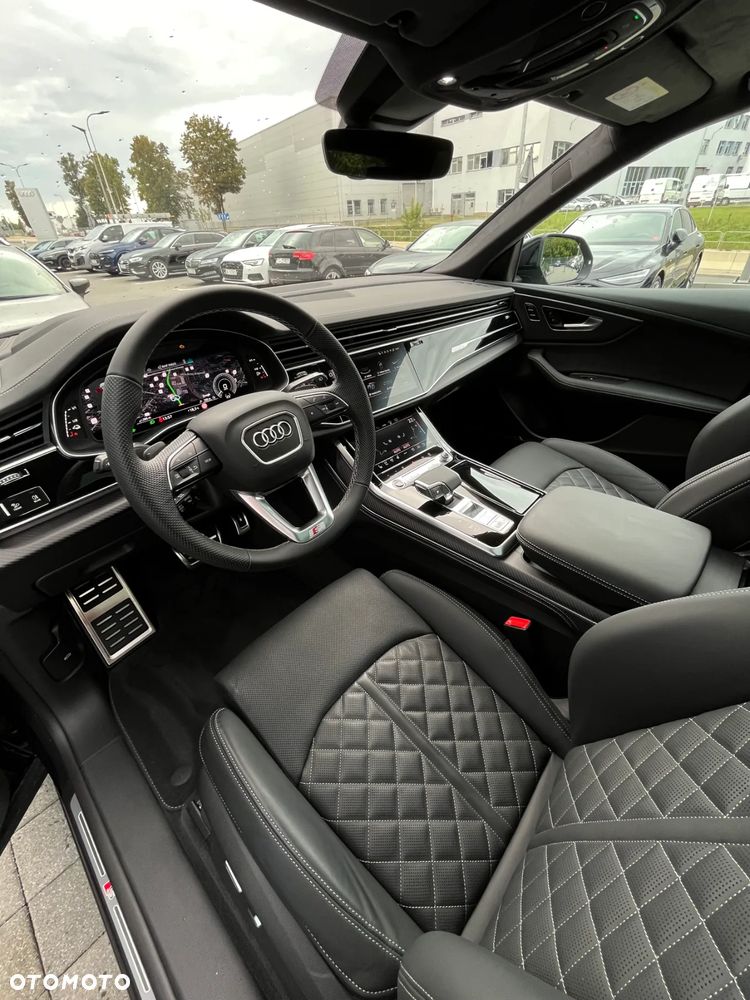 Audi Q8 TFSI e PHEV 360kW Quattro Tiptronic - 9