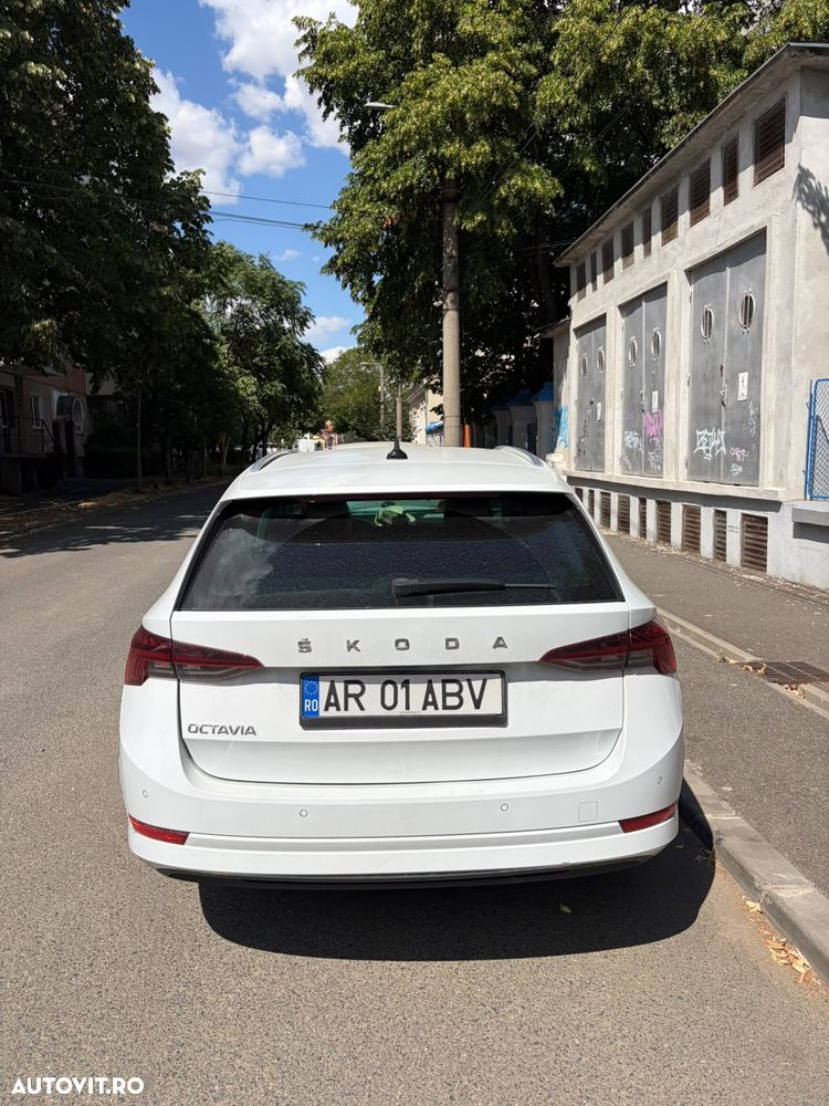 Skoda Octavia 2.0 TDI DSG Style - 10