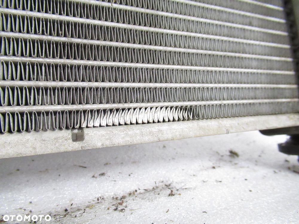 CHŁODNICA WODY MERCEDES W245 B 180 CDI - 2