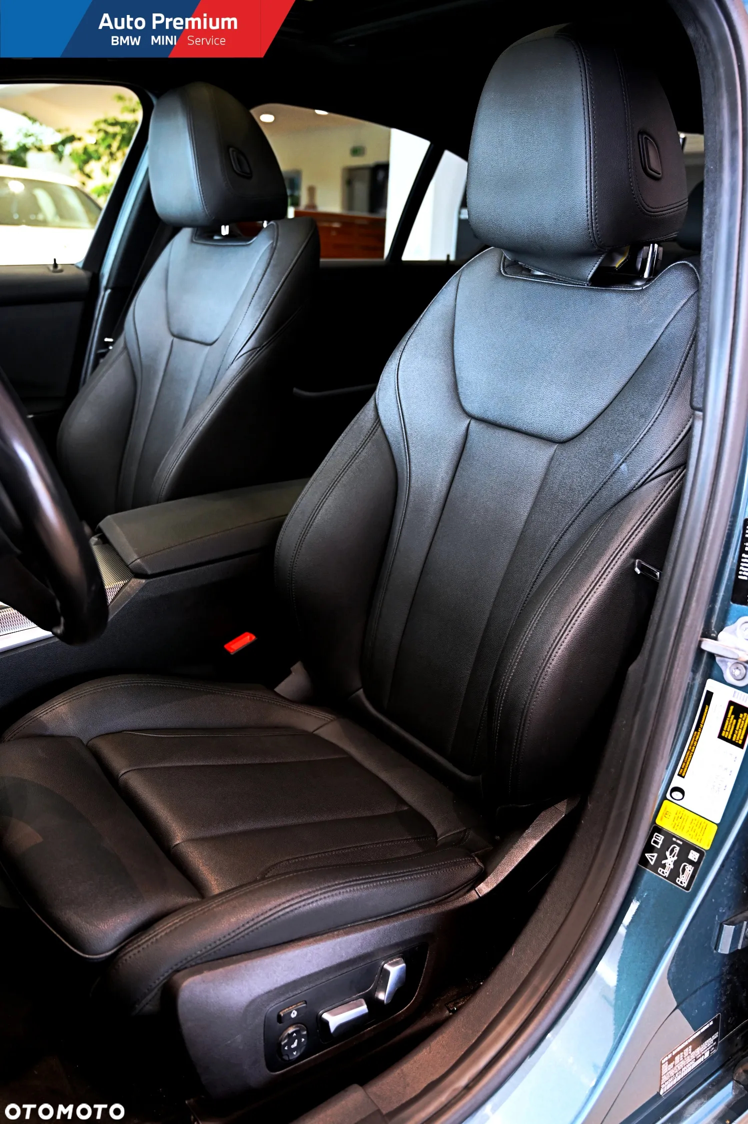 BMW Seria 3 330i xDrive Sport Line - 15