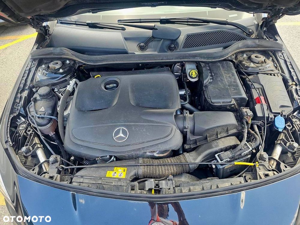 Mercedes-Benz CLA 250 4-Matic AMG Line - 15