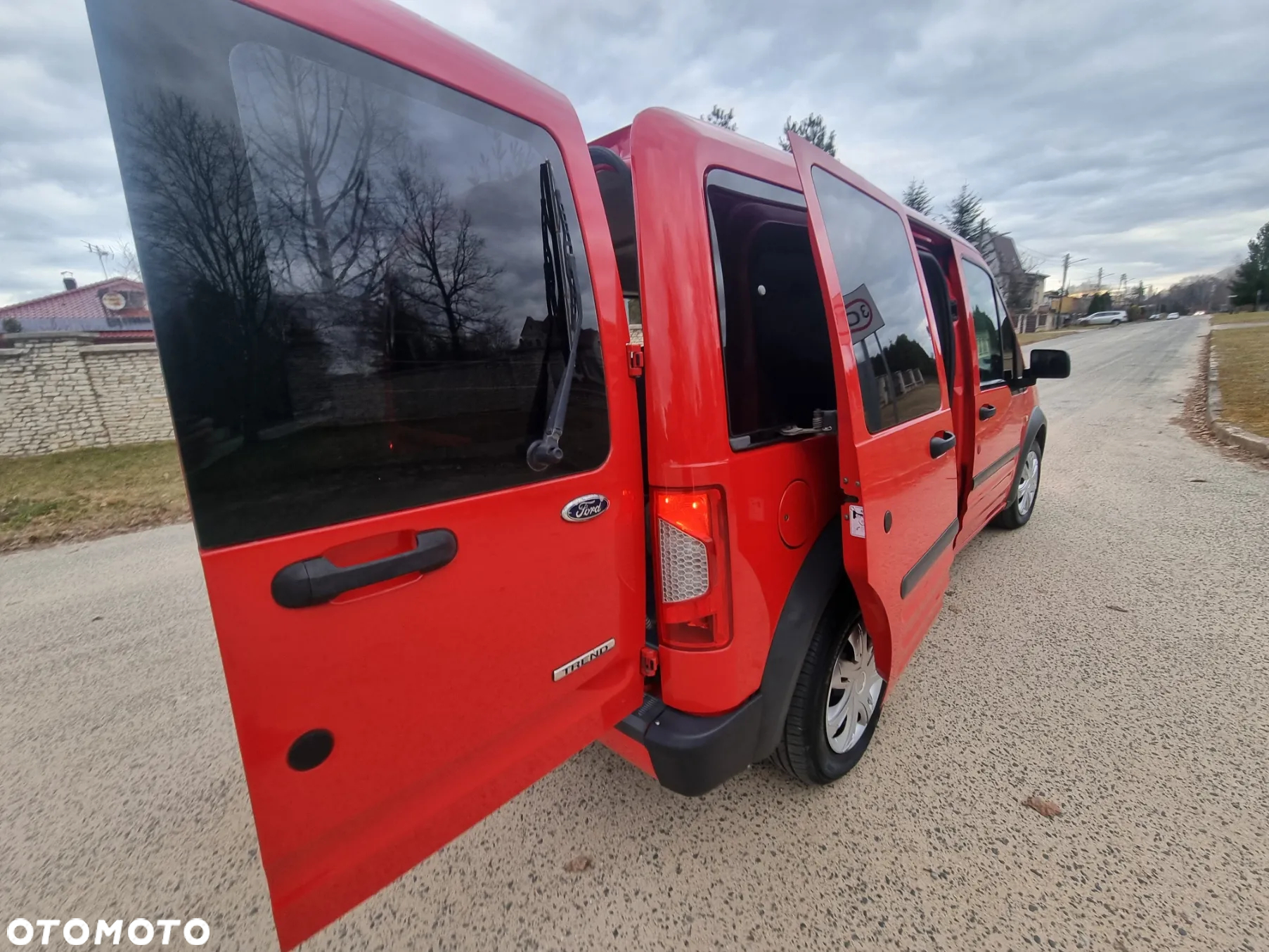 Ford Transit Connect - 2