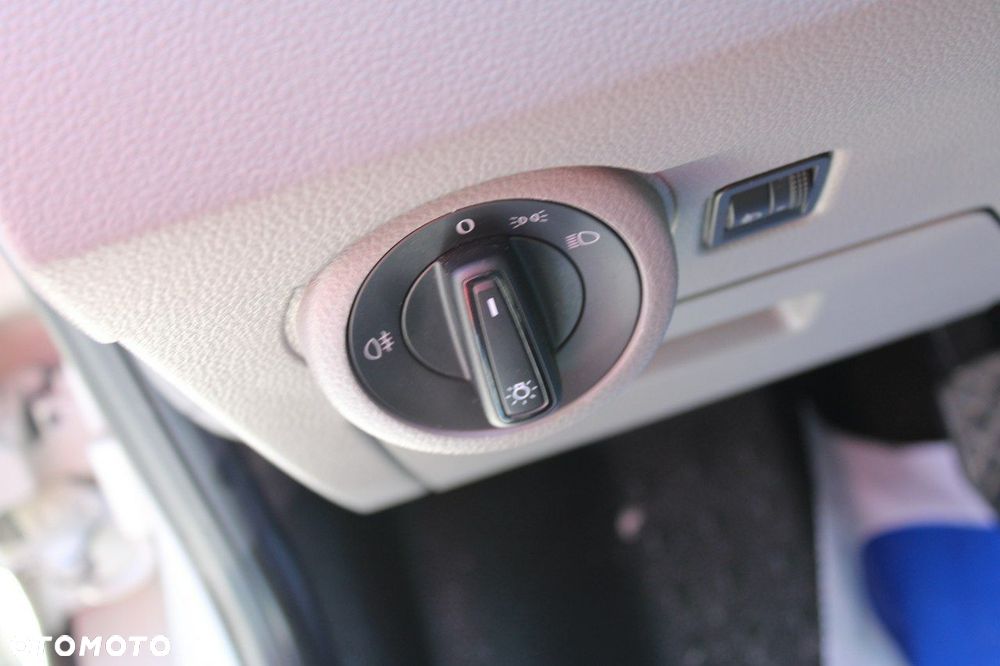 Volkswagen Transporter - 16