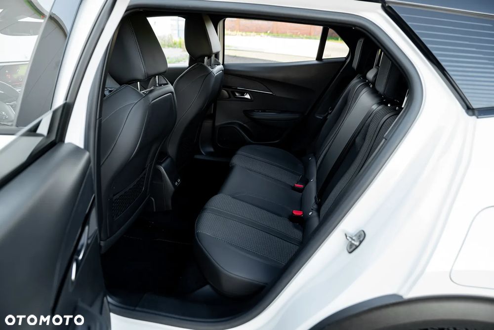 Peugeot 2008 1.2 PureTech GT S&S - 22