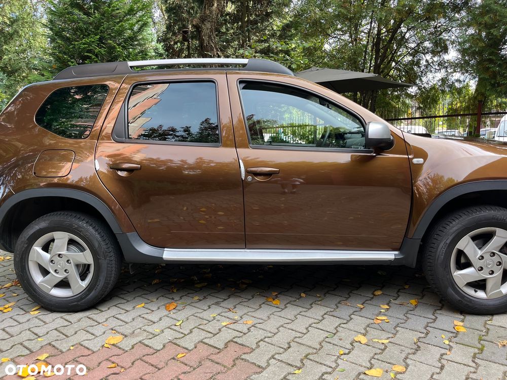 Dacia Duster 1.6 16V 4x2 Laureate - 3