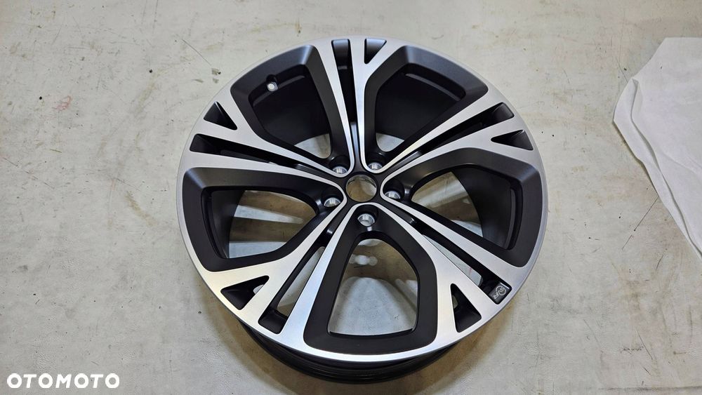 felga aluminiowa jaguar f-pace svr 21'' 10j et40 5x108 kk8m-1007-ba nowa - 2