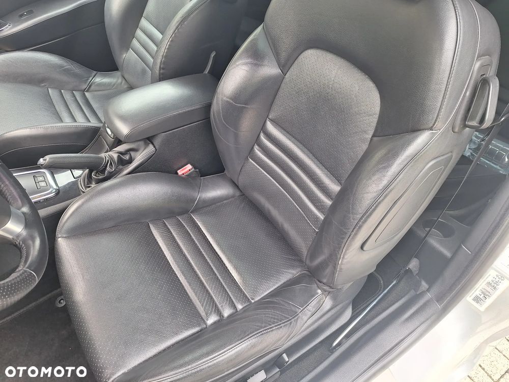 Peugeot 407 - 29