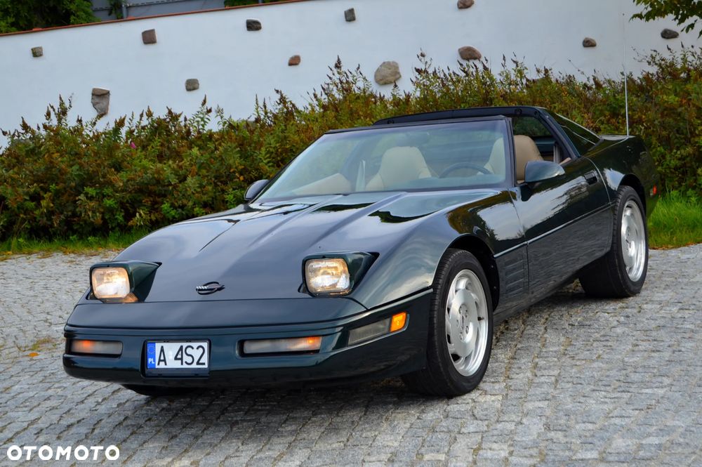 Chevrolet Corvette - 30