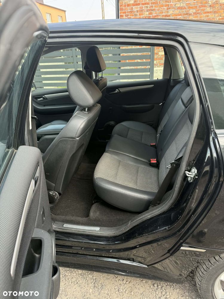 Mercedes-Benz Klasa B 180 BlueEFFICIENCY - 10