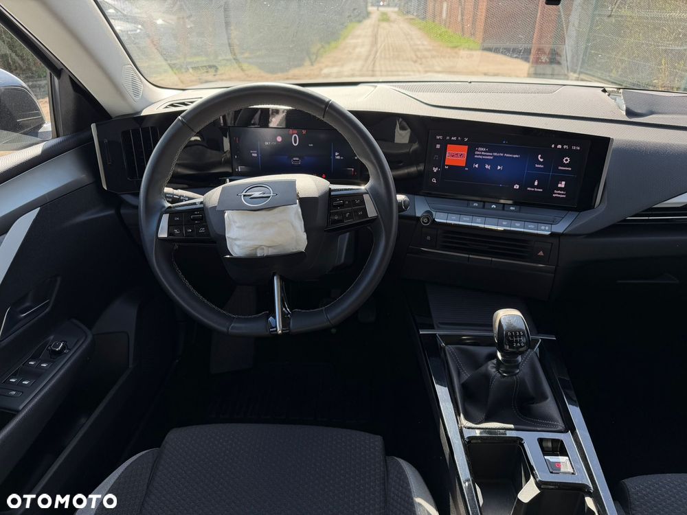 Opel Astra 1.2 T S&S - 9