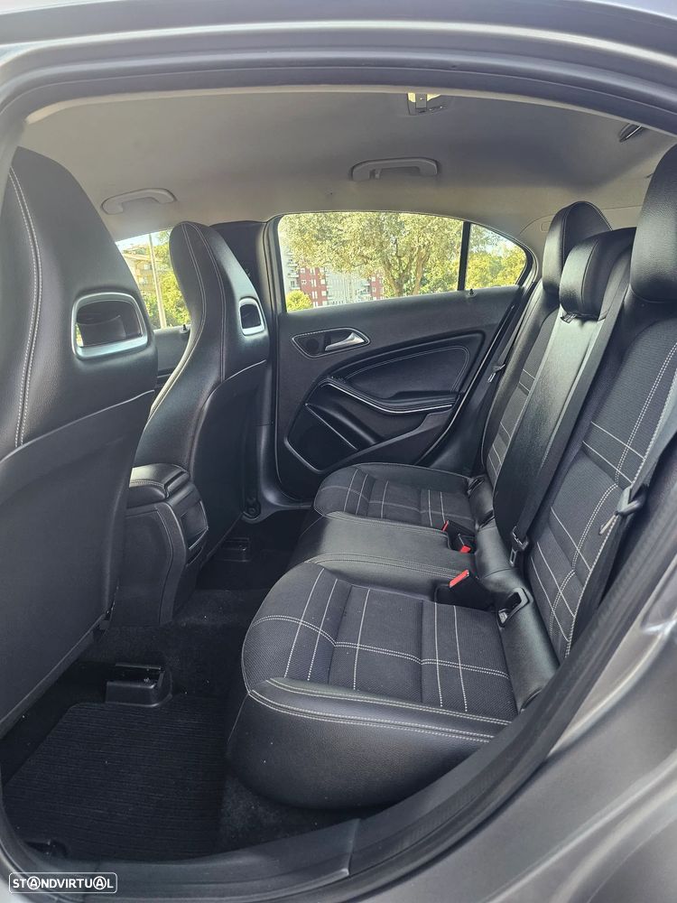 Mercedes-Benz A 200 CDI 7G-DCT Urban - 19