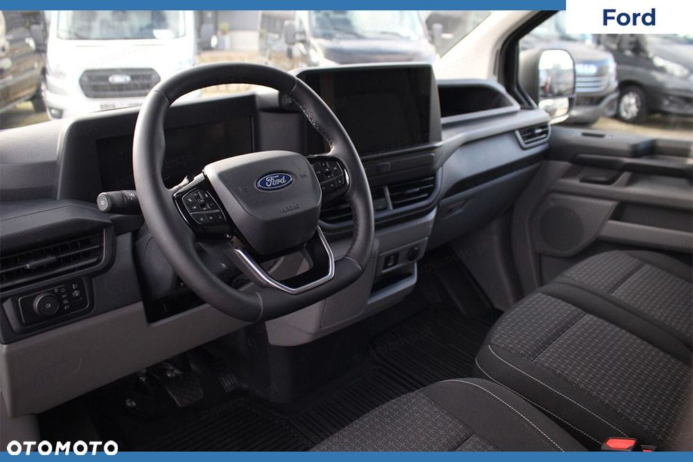 Ford Transit Custom 320 L2H1 Trend A8 2.0 136KM - 9
