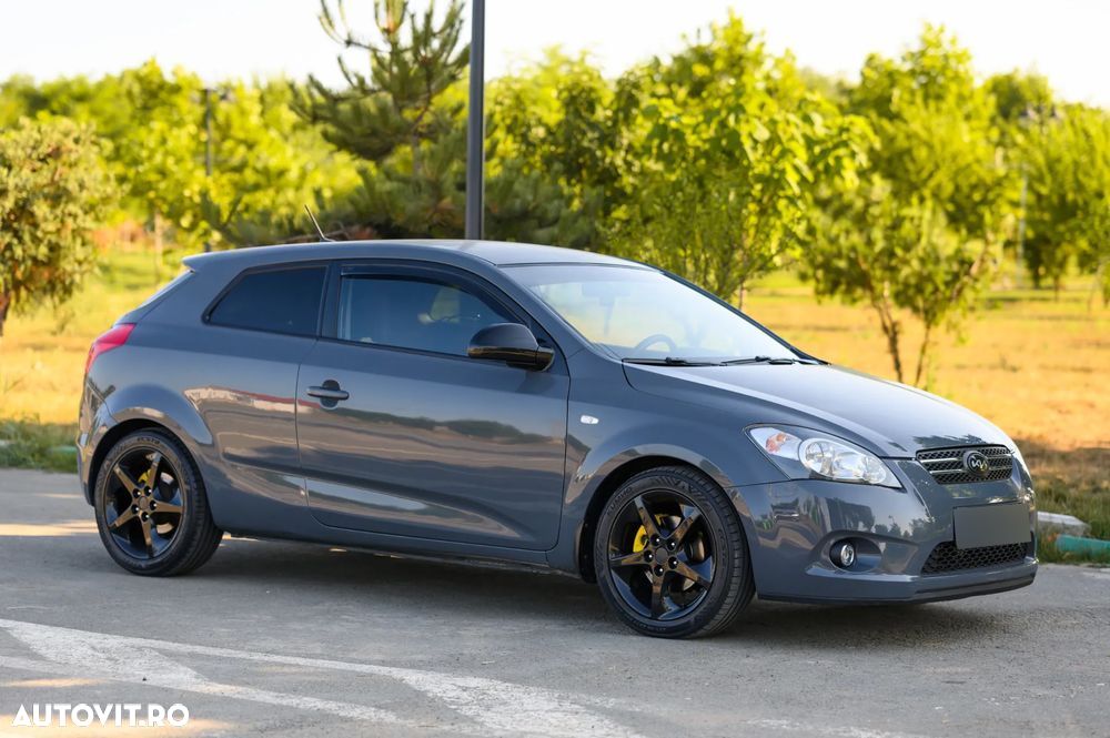 Kia Pro Ceed - 26