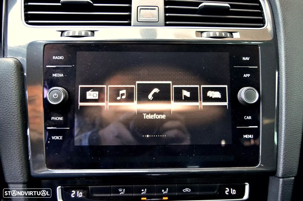 VW Golf Variant - 24