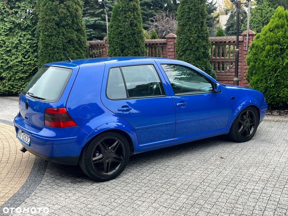 Volkswagen Golf - 17