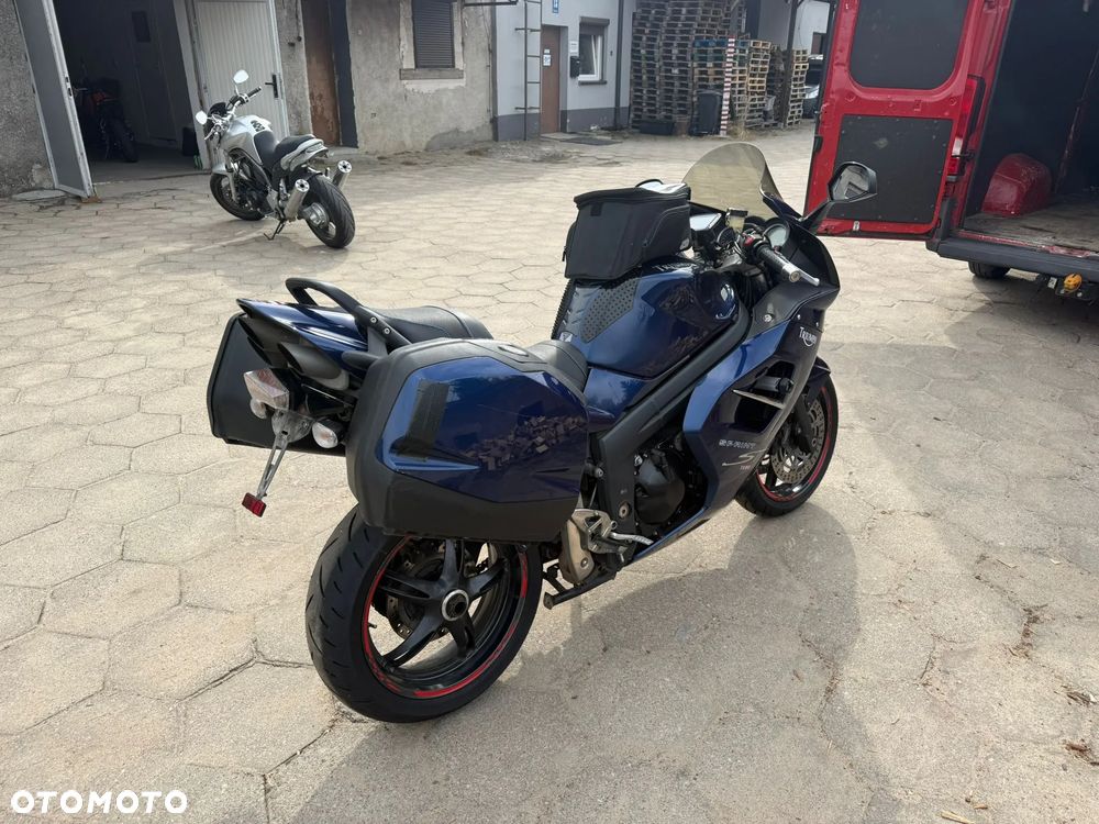 Triumph Sprint - 10