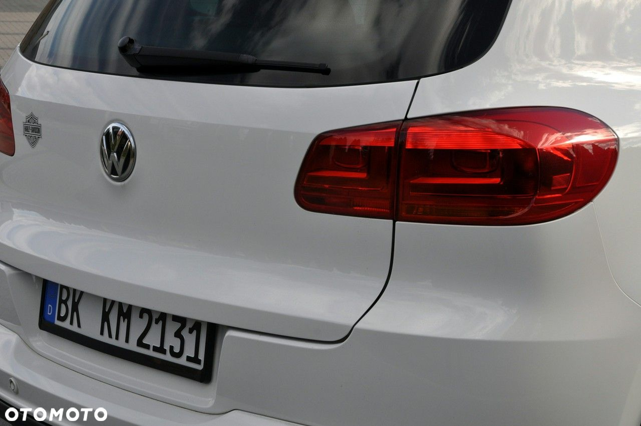 Volkswagen Tiguan - 16