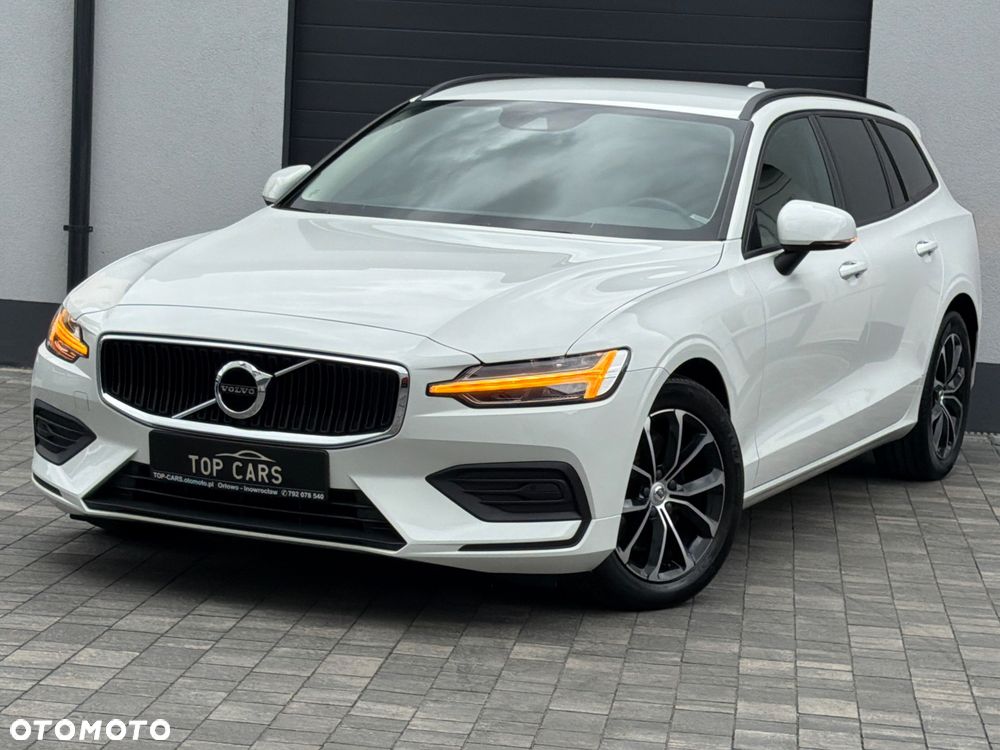 Volvo V60 B3 B DKG Momentum - 10