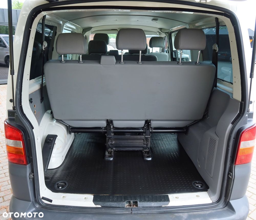 Volkswagen Transporter - 16