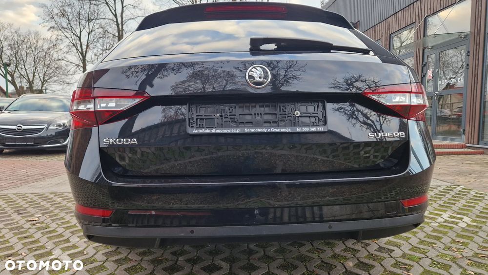 Skoda Superb 1.6 TDI GreenLine - 16