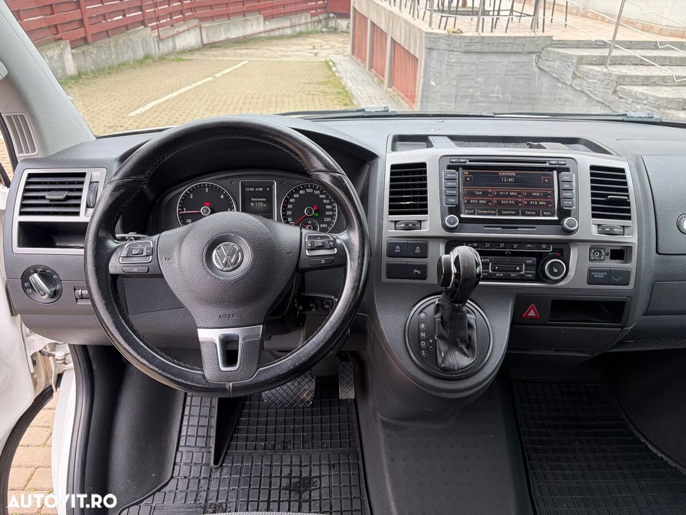 Volkswagen Caravelle - 6