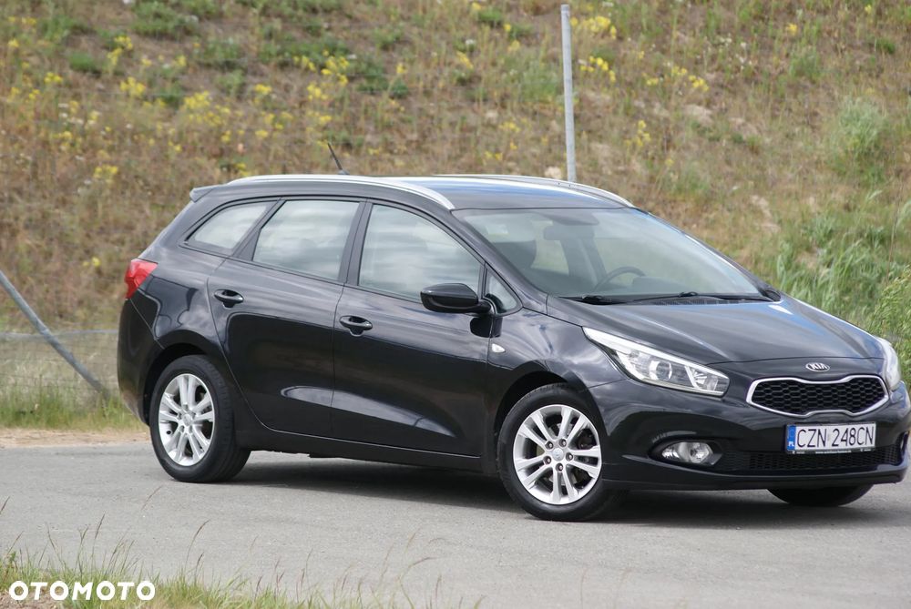 Kia Ceed - 23