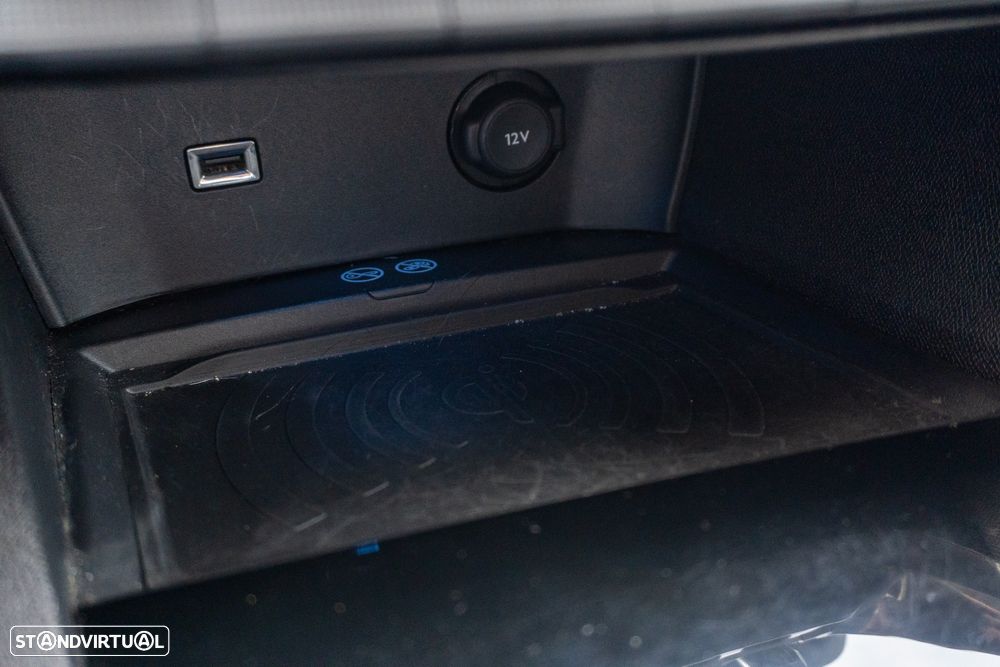 Peugeot 3008 PureTech 130 Stop & Start GPF Allure - 22