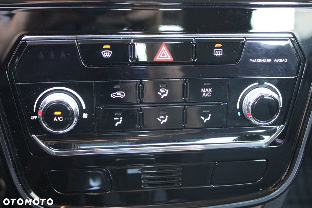 SsangYong/KGM Tivoli - 30