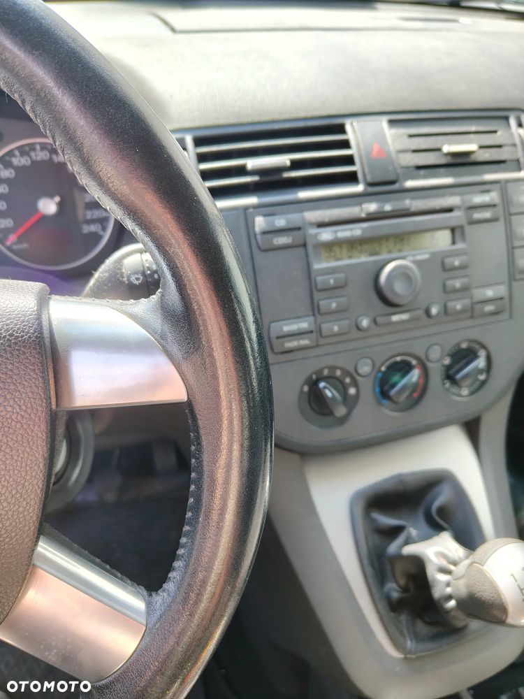 Ford Focus C-Max - 9