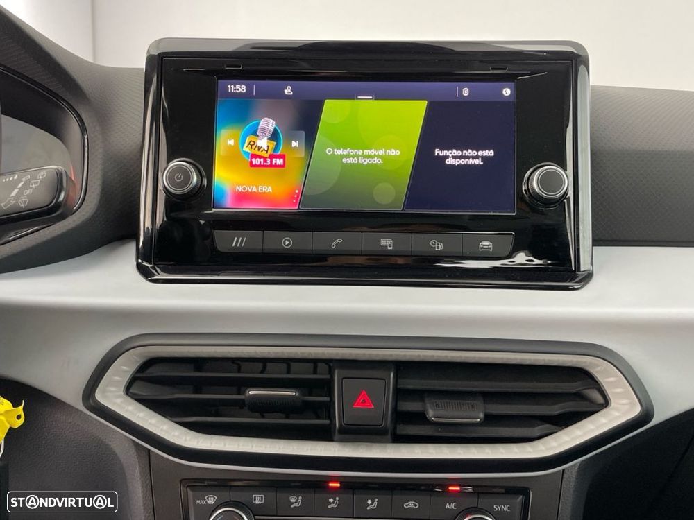 SEAT Arona 1.0 TSI Style DSG - 24