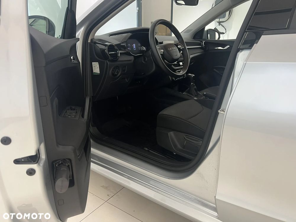 Skoda Fabia 1.0 TSI Selection DSG - 17