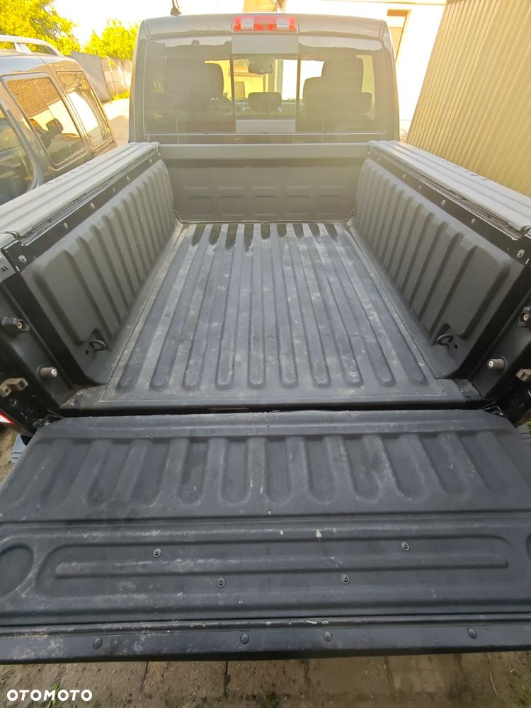 Dodge RAM 5.7 4x4 - 7