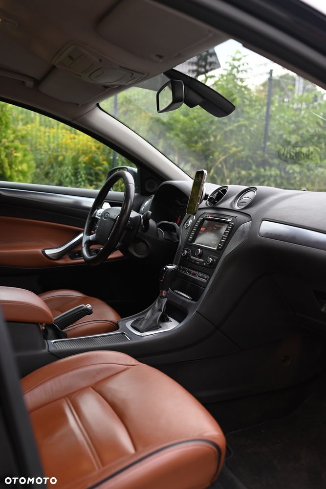 Ford Mondeo 2.2 TDCi Ghia - 11