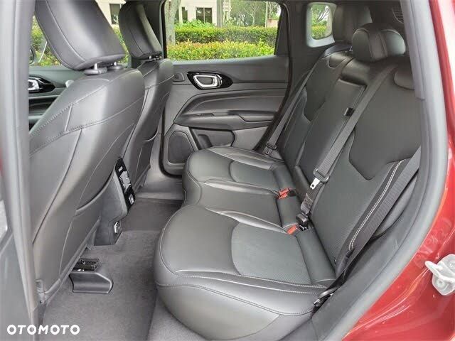 Jeep Compass - 14