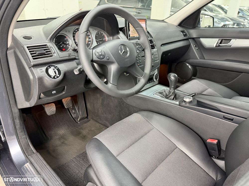 Mercedes-Benz C 220 CDi Avantgarde - 16