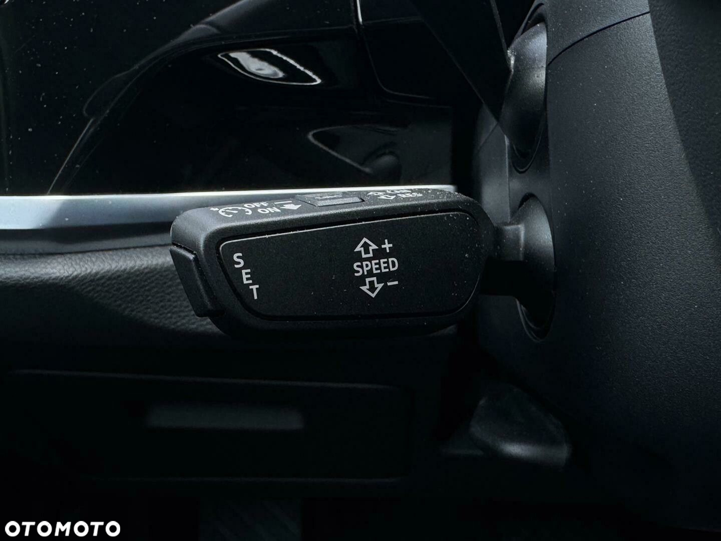 Audi Q3 - 18