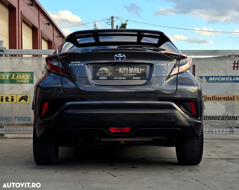 Toyota C-HR Lounge - 5