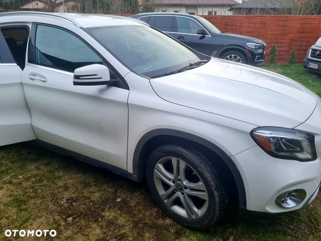 Mercedes-Benz GLA 250 4-Matic Style