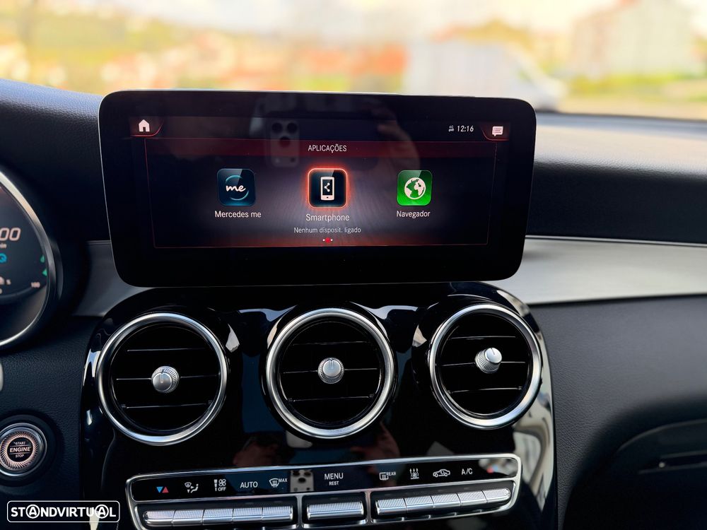 Mercedes-Benz GLC 300 de 4Matic 9G-TRONIC AMG Line Plus - 33