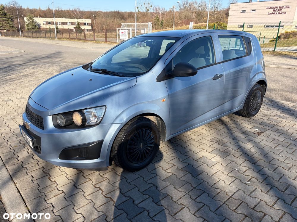 Chevrolet Aveo - 2