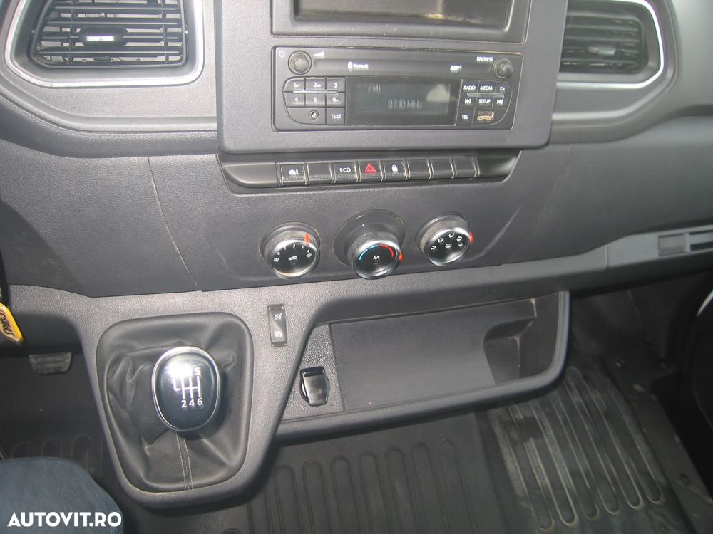 Renault MASTER . 7 Loc. DUBA XL MIXTA.  AC. - 24