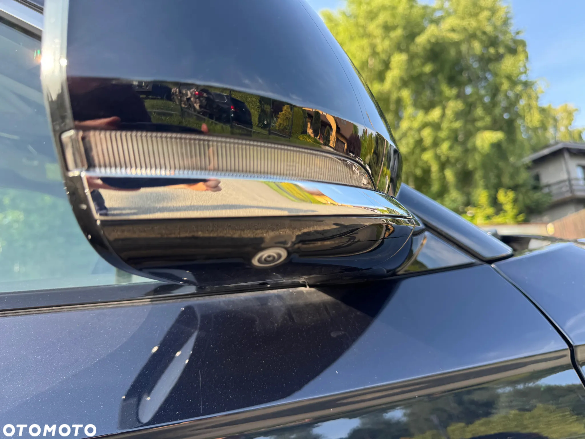 Jeep Grand Cherokee - 24