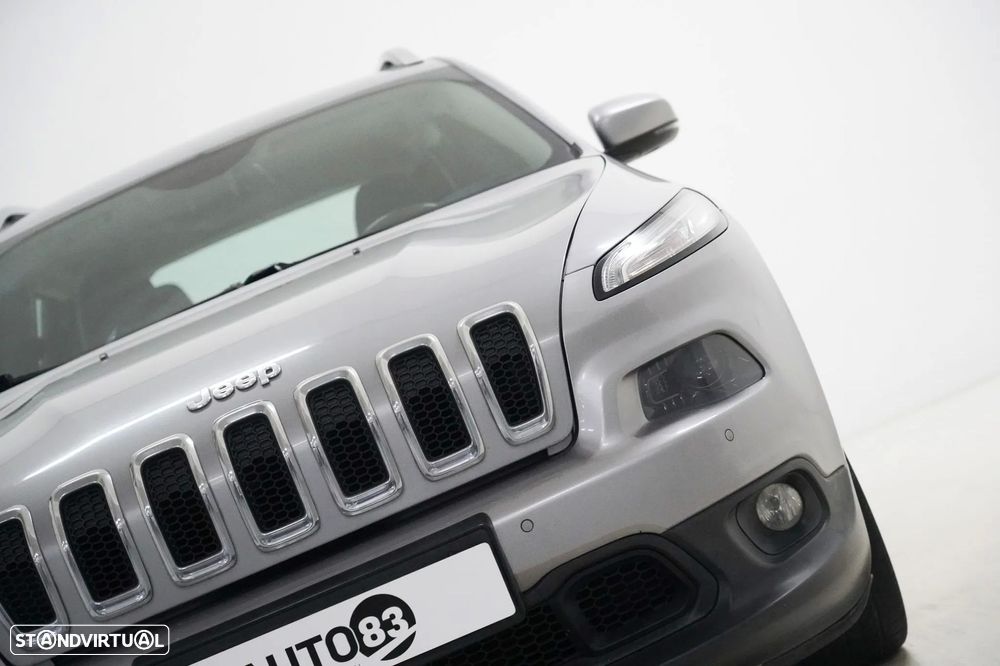 Jeep Cherokee 2.0 MJD Longitude - 14