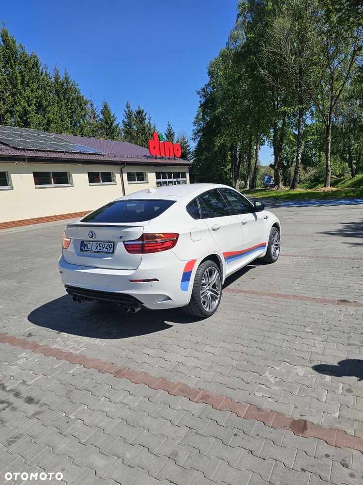 BMW X6M - 18