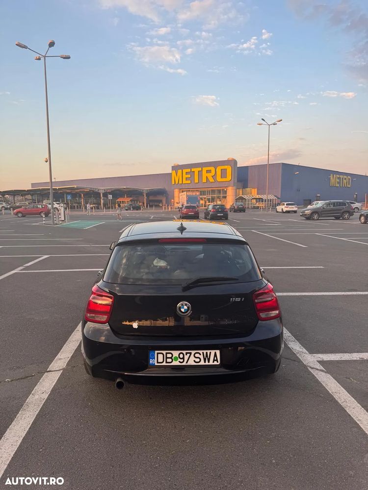 BMW Seria 1 116i - 9