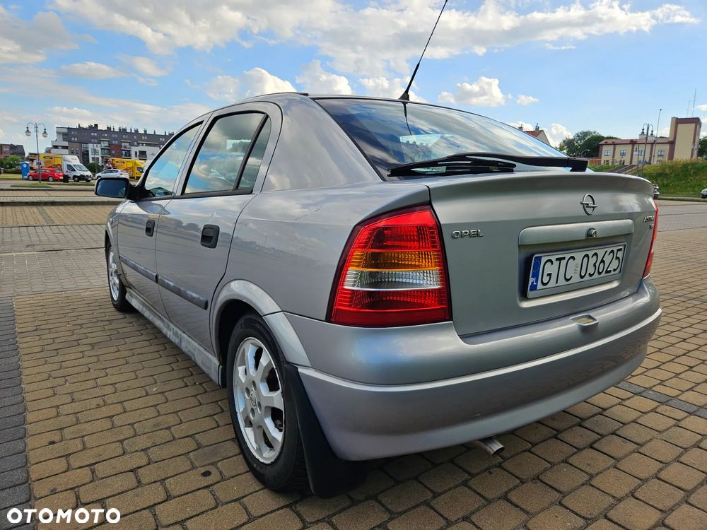 Opel Astra - 5