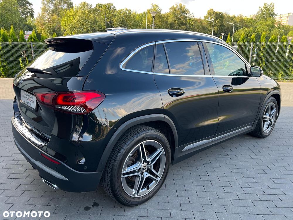 Mercedes-Benz GLA 200 d AMG Line - 5