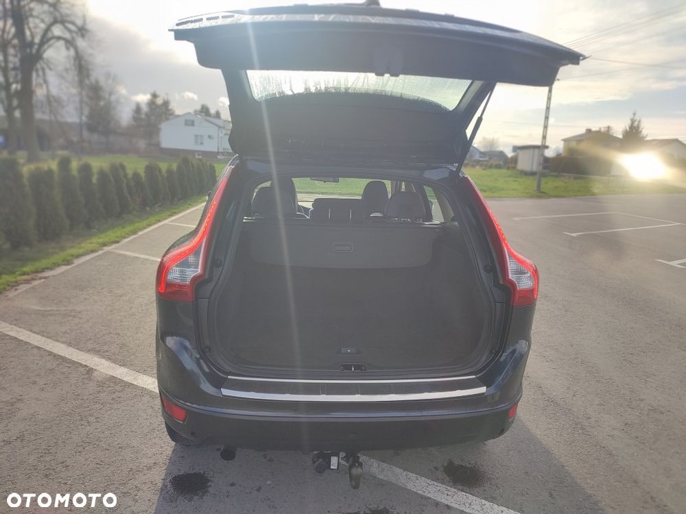 Volvo XC 60 D3 Momentum - 35